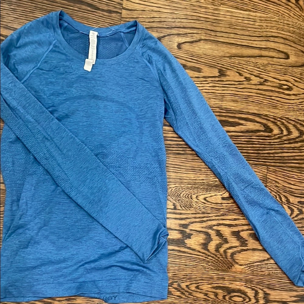 Lululemon swiftly tech
